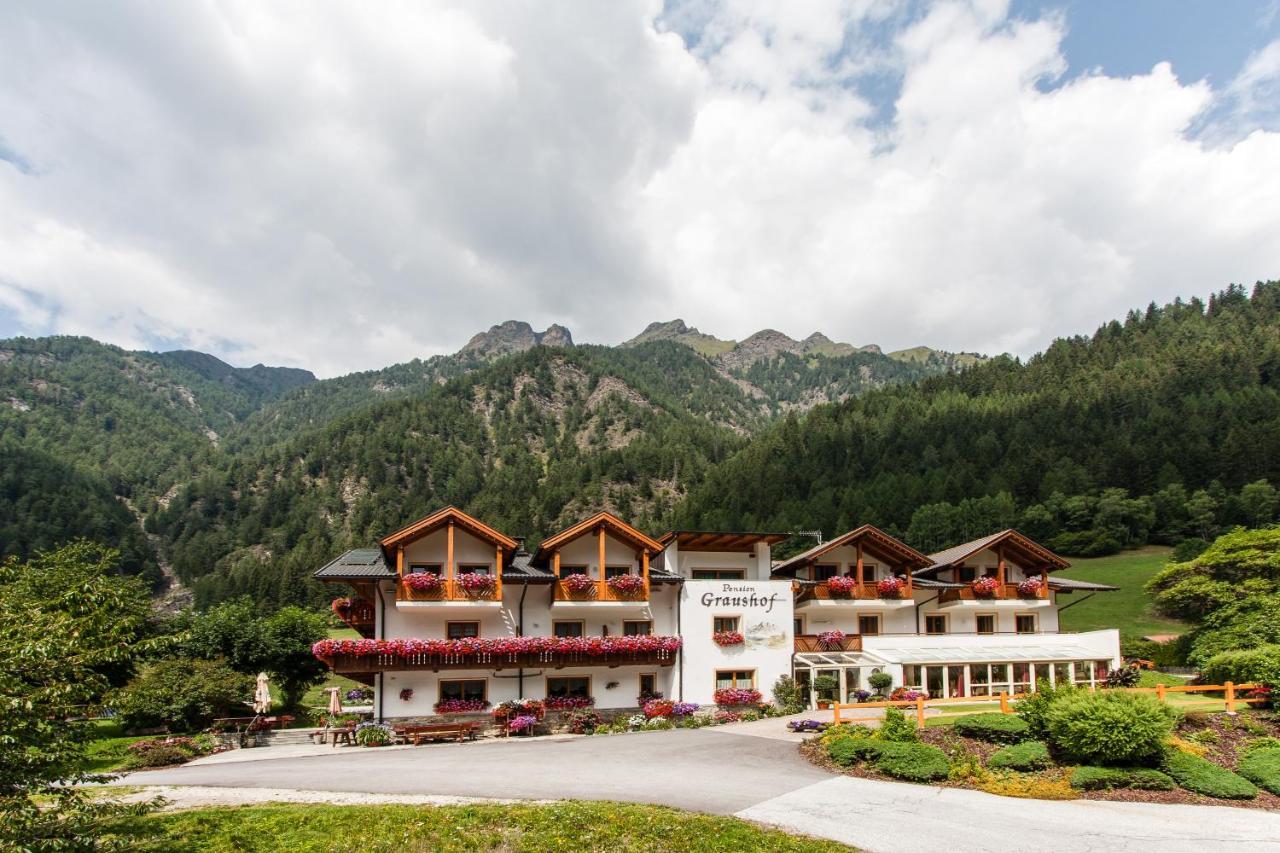 Hotel Graushof Val di Vizze Exterior foto