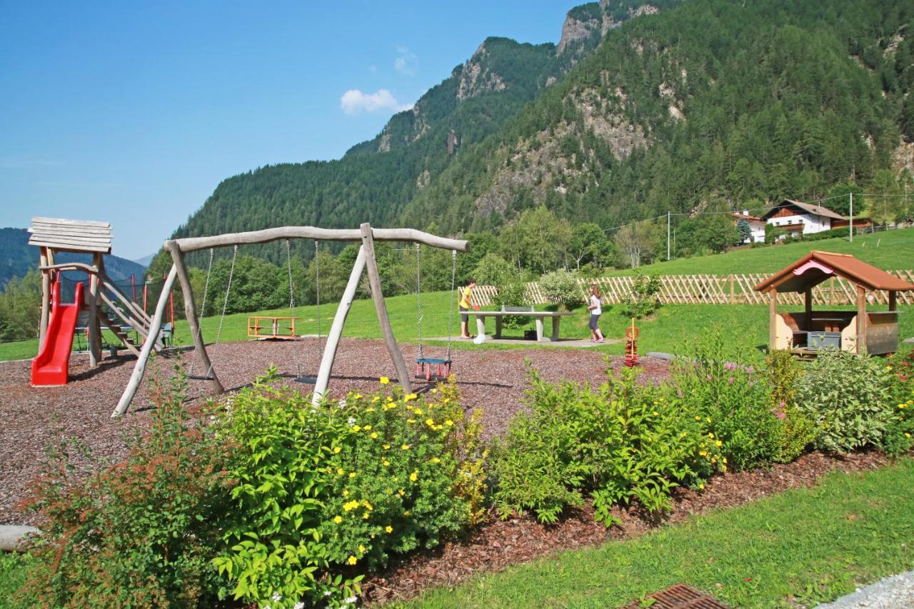 Hotel Graushof Val di Vizze Exterior foto